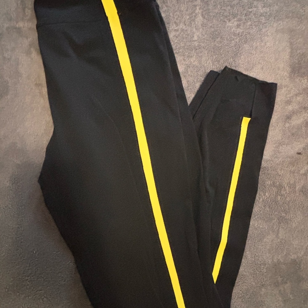 Zyia active leggings
